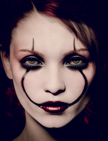 cbettahddarkcircusmakeupgeoshe